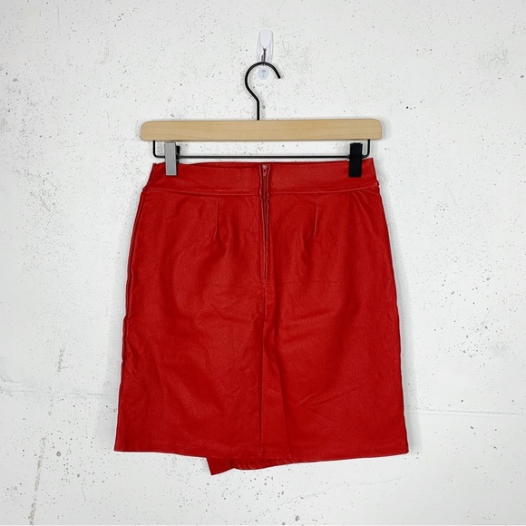 Windsor Asymmetrical Faux Wrap Mini Red Skirt Size Large - Picture 4 of 9